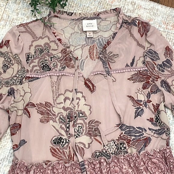 Knox Rose top - Picture 2 of 10